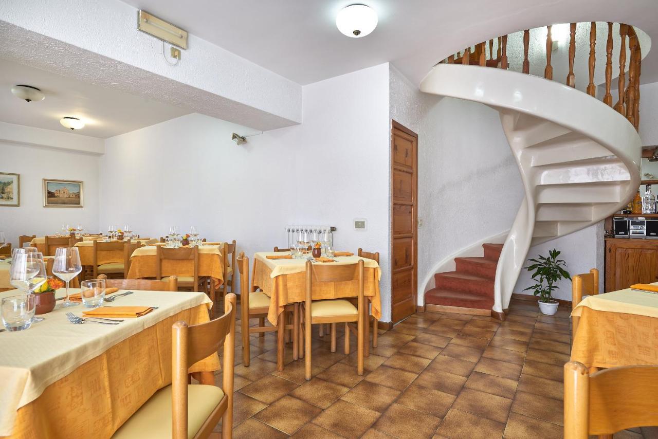 Natalina Hotel